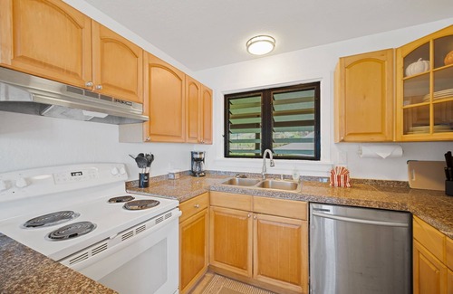 Lihue Condo | Kaha Lani Resort #326, Oceanfront, Steps to Beach, Free WiFi & Parking