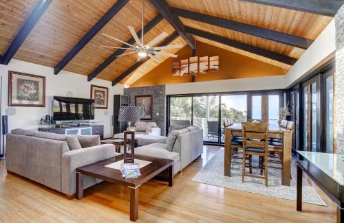 Kalaoa House | Kailua-Kona House with Balcony and Ocean Views!