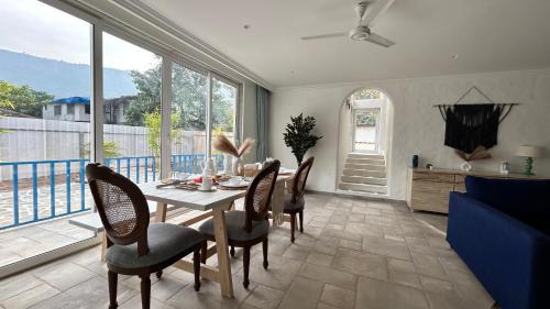 Kalote Mokashi Villa | Kairos Iris & Theos
