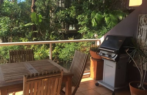 Noosa Heads Apartment | Kalimna 2 - Stunning views of Laguna Bay
