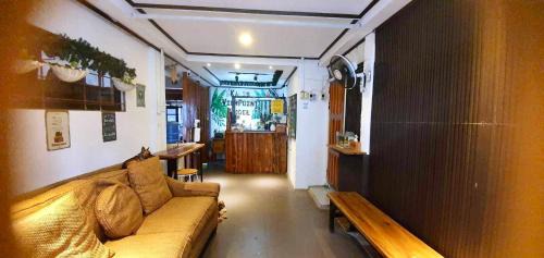 Coron Town Proper Bed & Breakfast | Kalis Viewpoint Lodge Coron