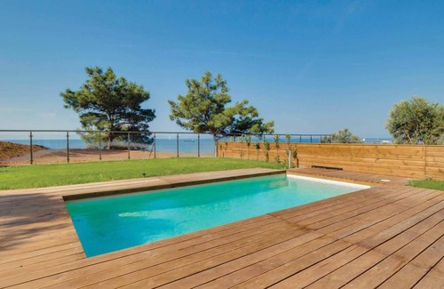 Nea Moudania Villa | Kalma Villa VI, Stunning villa in Nea Moudania w/