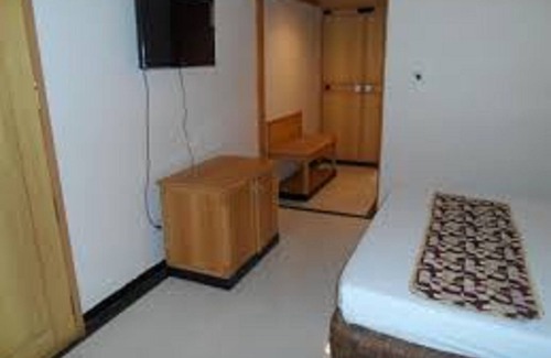 Tirupati Hotel | Kalyan Residency