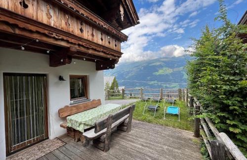 Aschau Im Zillertal Ski Chalet | Kama Alm