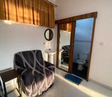 Cisarua House | Kamar no 1