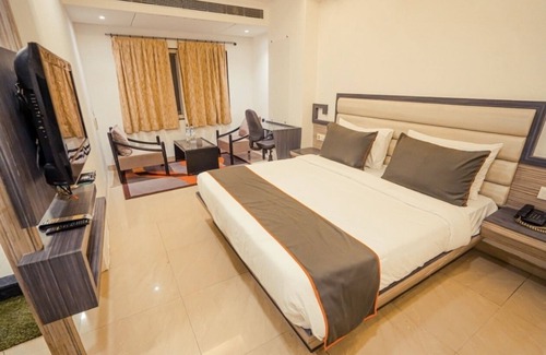 Palasia Hotel | KANCHAN TILAK