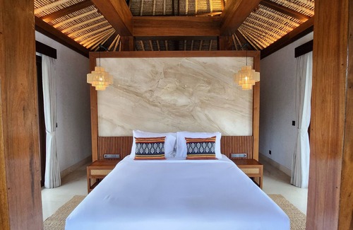 Desa Kadumbul Hotel | KANDORA Luxury Villas