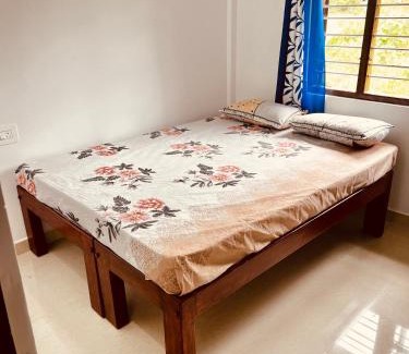 Piriyapatna House | Kannada Maathe Home Stay-2, Near Golden Temple 2km far