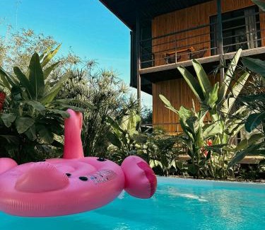 Pavones Cabin | Kanoa Lodge - Adults and 18 plus only