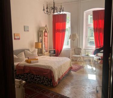 Charlottenburg Apartment | Kant