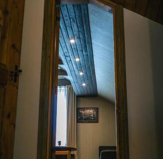 Ventspils Hotel | Karaliska Zoss