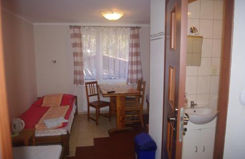 Miedzychod House | Karczma Kuźniak Młyn