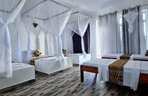 Paje Bed & Breakfast | Karibu House Paje