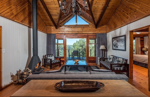 Kenton on Sea Cabin | Kariega Game Reserve - Main Lodge