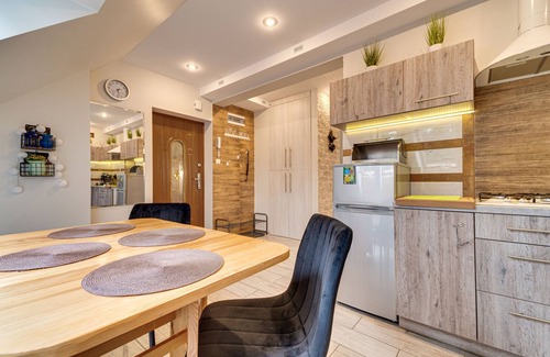 Karpacz Apartment | Karpacz Boczna (poddasze) by Interhome