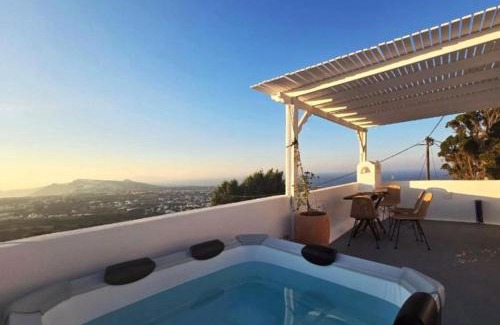 Pyrgos Villa | Karpimo North - Sunset view - Private Jacuzzi - up to 4pp