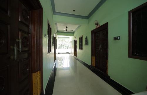 Kottakuppam Hotel | Karthik residence