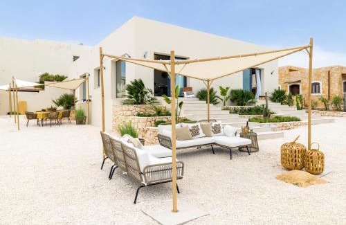 Lampedusa Apartment | Kartika Charming House