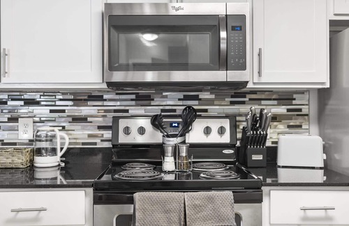 Delray Beach Apartment | Kasa | Charming 1 BD + Near Local Eateries | Delray Beach