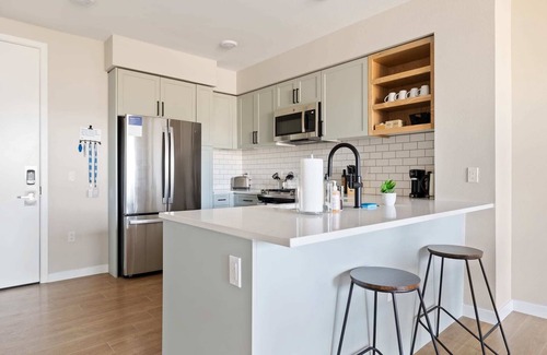 Santa Clara Apartment | Kasa | Welcoming Room + Pool Access | Santa Clara