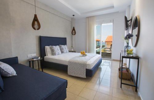 Polichrono Apartment | Kassandra Studios
