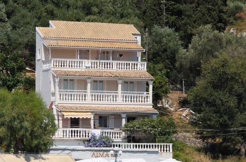 Kassiopi Apartment | Kassiopi Seafront Elegant Apartments