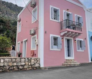 Kifisia Apartment | Kastelorizo suites