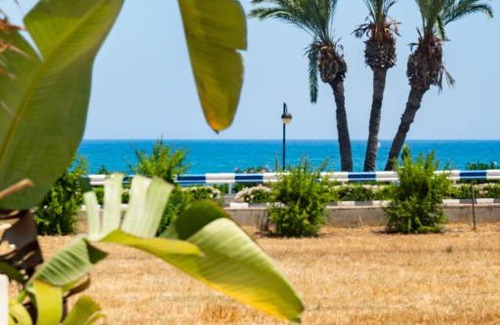 Latsi Apartment | Kate's Latchi Beachfront Apartment 2 by Ezoria