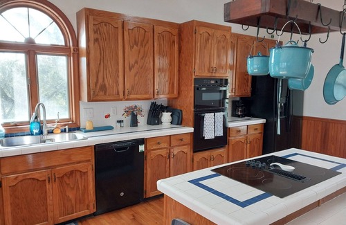 Carrabelle House | Kathys House sits on the bay in Carrabelle. No neighbors! A view with privacy.