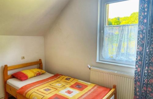 Corund House | Kati Guesthouse