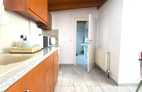 Xirokampi House | Katoikia Elia Summary