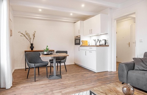 Ostersiel Apartment | 'Katzenhai' vacation apartment with balcony for a relaxing break