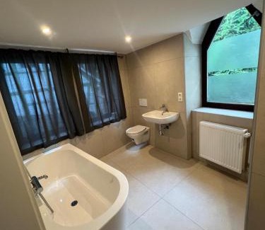 Hildesheim District Apartment | Kaune Apartments Balkon Freies Wlan Kostenlose Parkplätze