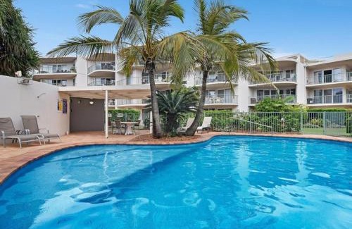 Buddina Apartment | Kawana Waters Ocean Front Unit-Surfside Resort Sunshine Coast