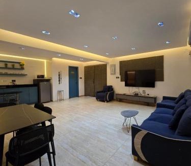 Al Ghubrah Ash Shamaliyyah Ski Chalet | Kayan 666