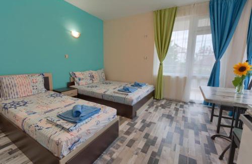 Kiten House | Kazlarov Guest House