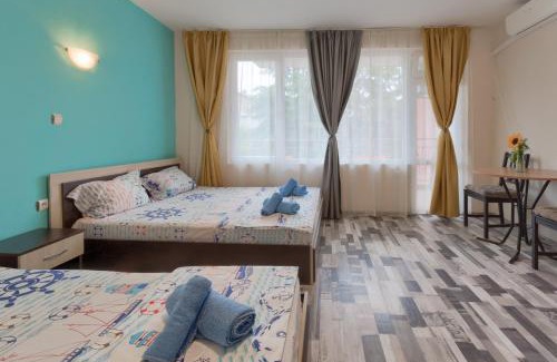 Kiten House | Kazlarov Guest House