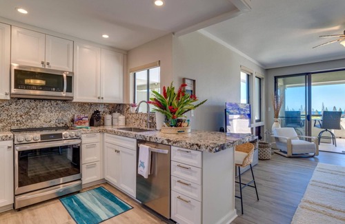 Kapalua Condo | KBM Resorts | FREE CAR | Kapalua Golf Villa | Ocean view | 1-Bedroom Condo, Recently Remodeled! KGV-17T5
