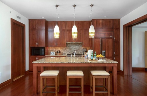 Montage Kapalua Bay Condo | KBM Resorts | FREE CAR | Oceanfront Hale Mala At Montage Kapalua Bay Luxury Retreat at Montage,3-Bedroom Condo with Daily Housekeeping, Spa! MON-2204