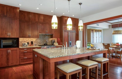 Montage Kapalua Bay Condo | KBM Resorts | FREE CAR | Oceanfront Hale Mala At Montage Kapalua Bay Luxury Retreat at Montage,3-Bedroom Condo with Daily Housekeeping, Spa! MON-2204