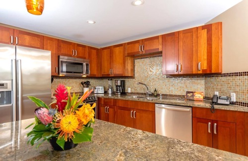 Honokowai Condo | KBM Resorts | Panoramic Ocean Views | Spacious 4-Bedroom Honua Kai Collection | Multi Unit Listing | Same Floor | 3 Free Rental Cars! HKH-409/23/24