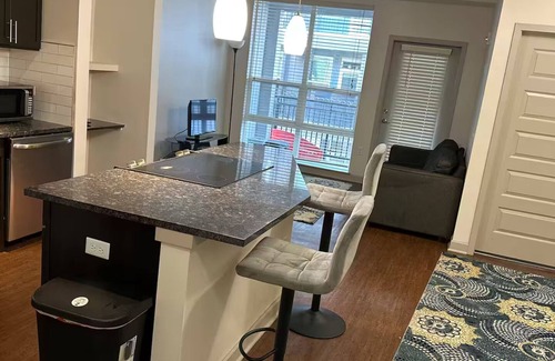 Baker Apartment | Keep it simple at this peaceful and centrally-located place with plenty of space