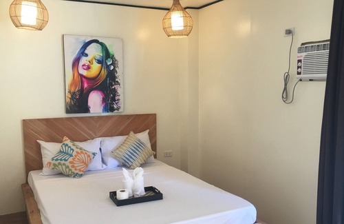 El Nido House | Keira tourist inn is a quite place and a clean hotel.