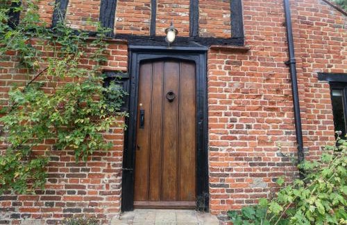 Beccles House | Keirs Cottage