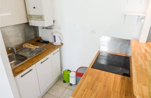 Quartier de la Roquette Apartment | Keller one bedroom in Bastille
