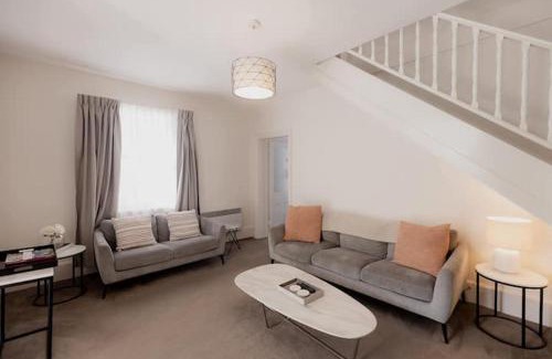 Battery Point Apartment | Kelly Street Cottage in Historic Battery Point