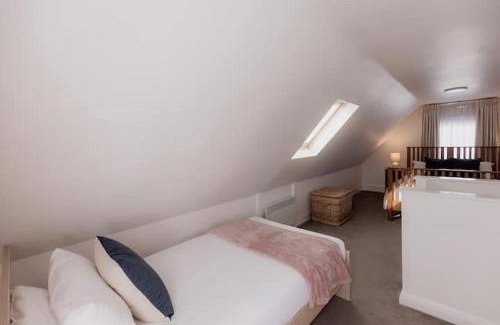Battery Point Apartment | Kelly Street Cottage in Historic Battery Point