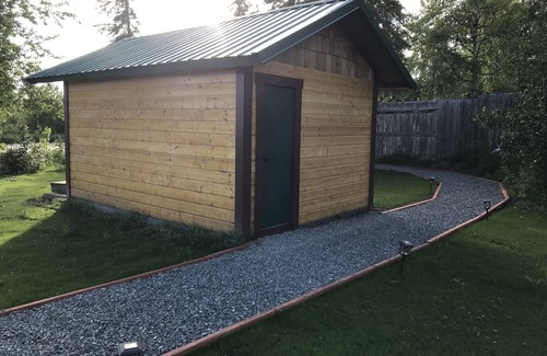 Soldotna Cabin | Kenai River Kayak and Cabin #3 30 feet from the riverbank