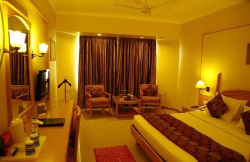 Tirupati Hotel | Kences, Tirupati