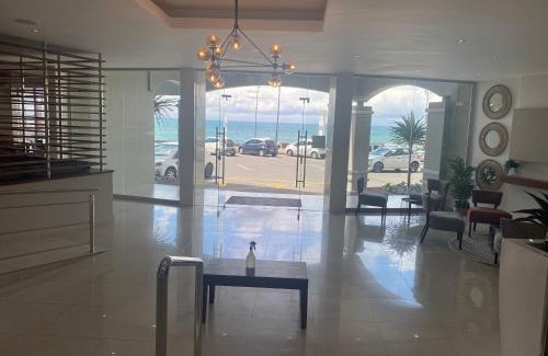 Quigney Beach Hotel | Kennaway Hotel